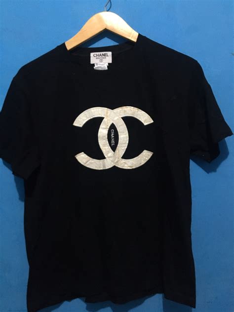 t shirt femme chanel|Chanel t shirt vintage.